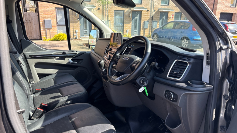 Ford Transit Custom 290 L1 Diesel Fwd 2.0 EcoBlue 185ps Low Roof Sport Van